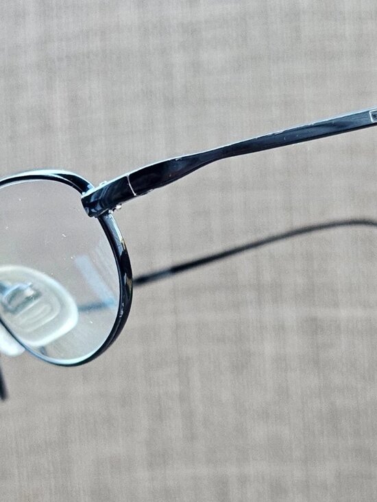 Vintage DKNY Women Glasses Frame Black Tone Titanium Eyewear Made in Japan main image 9